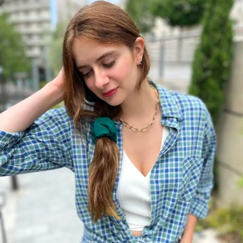 Chouchou en polyester upcyclé Vert Prairie