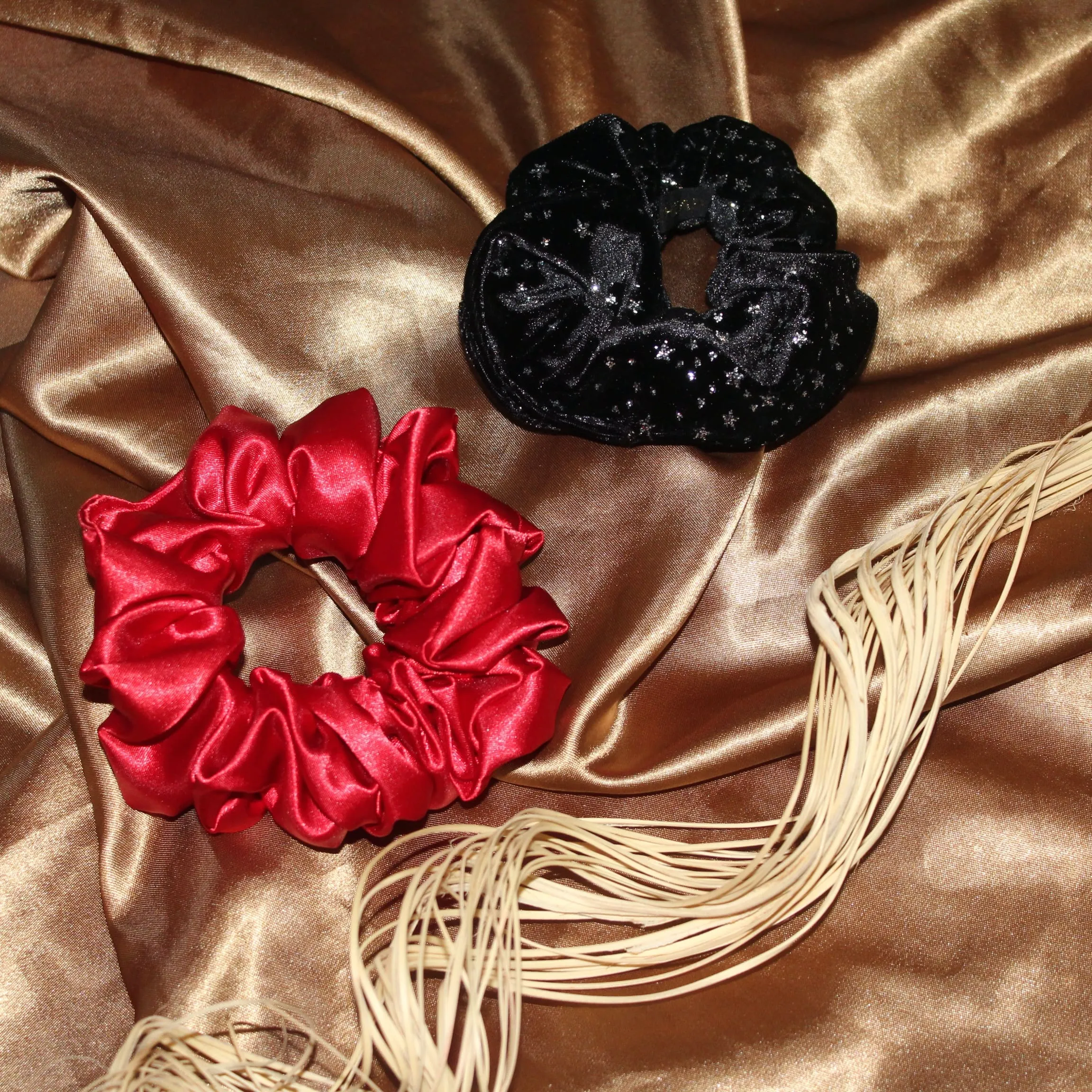 Pack medium scrunchies noir & rouge - Chouchou cheveux ALEGRIHEAD