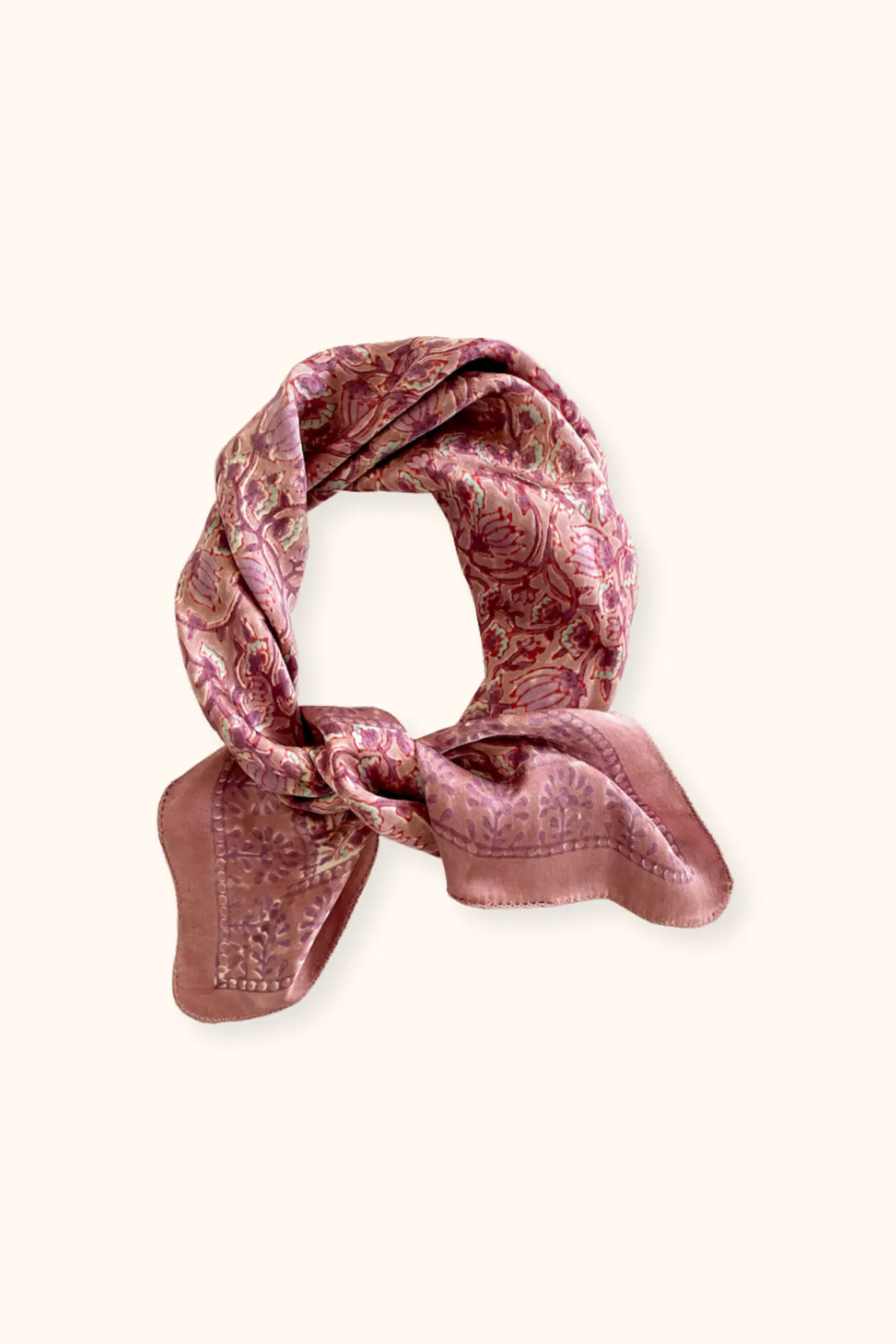 Small Foulard En Soie Manika "Amour"